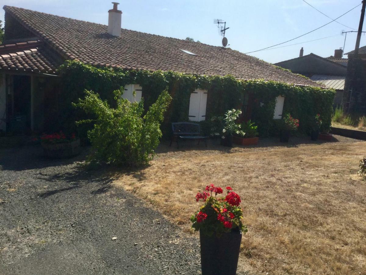 Ouche De Gravoire Gite Vallet Exterior foto